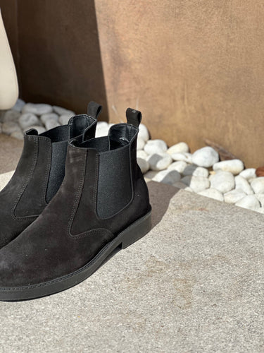 stivaletto nero camoscio  liscio