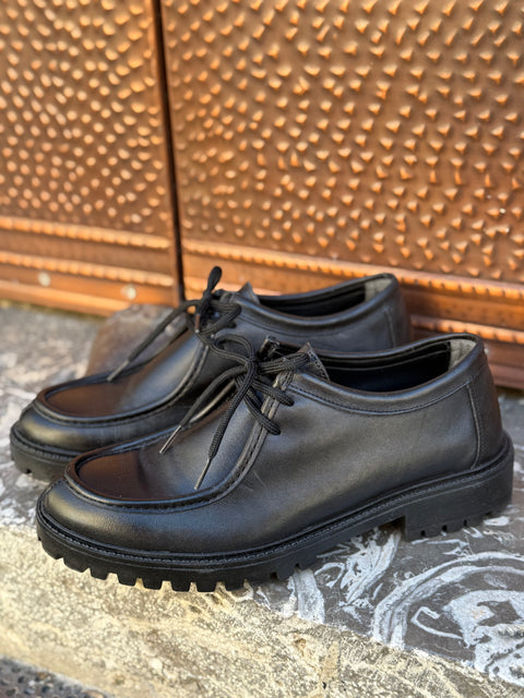 Scarpa Mocassino  uomo nero pelle suola carrarmato