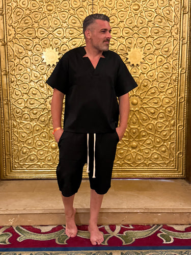 Completo nero con camicia scollo V art sharm