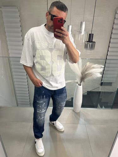 T-shirt  over bianca 88 logo Japan