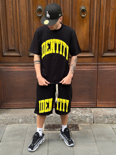 Completo nero identity logo giallo