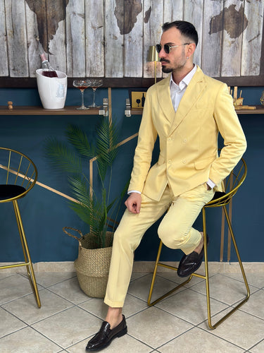 Abito sartoriale doppio petto giallo ocra  art ornoir q1-1.jpeg