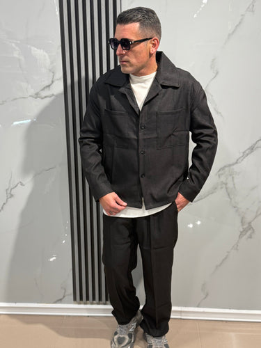 Completo  cordinato  cropped nero Fondo largo art Milan-0.jpeg