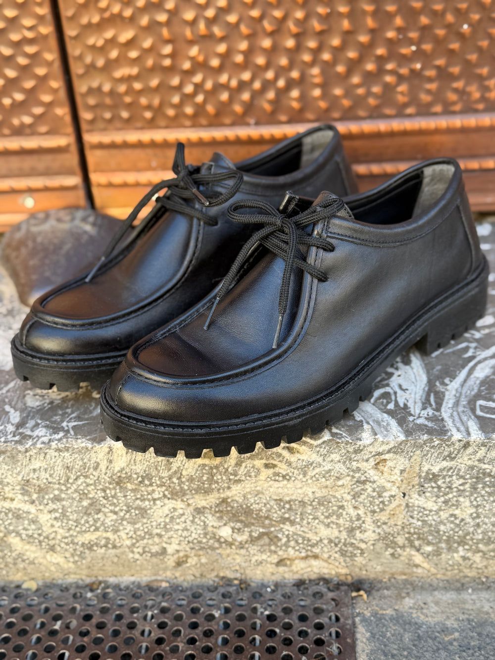 Scarpa Mocassino  uomo nero pelle suola carrarmato