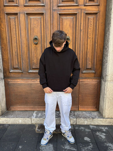 Felpa con capuccio  nera boxy fit  made in italy-1.jpeg