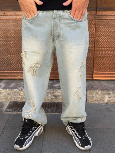 Jeans   Baggy con croce ricamo-2.jpeg