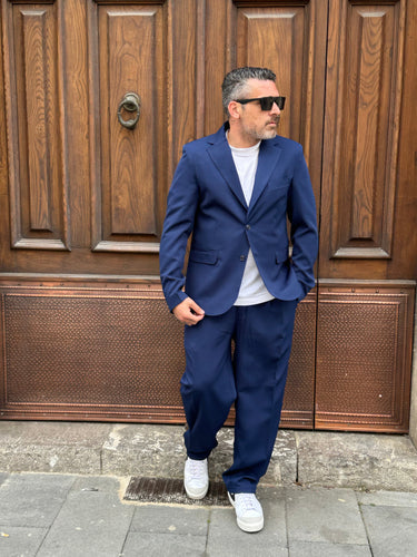 abito monopetto  blu con pantalone fondo largo-2.jpeg