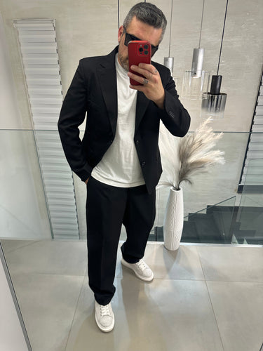 abito monopetto  nero con pantalone fondo largo-1.jpeg