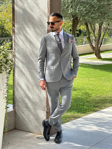 abito monopetto sartoriale grigio  riga stretta art gioello-1.jpeg