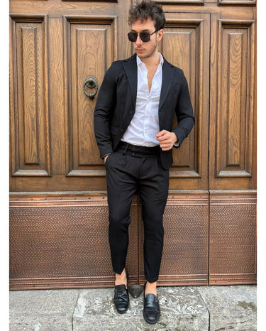 abito sartoriale monopetto nero  con pantalone vita alta Q1-0.jpeg