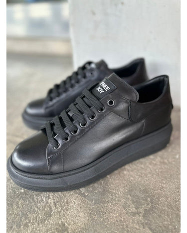 sneakers nere  total  black   art freejoj mq-0.jpeg